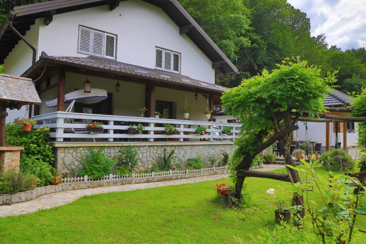 Apartments Oeneus Racic Εξωτερικό φωτογραφία