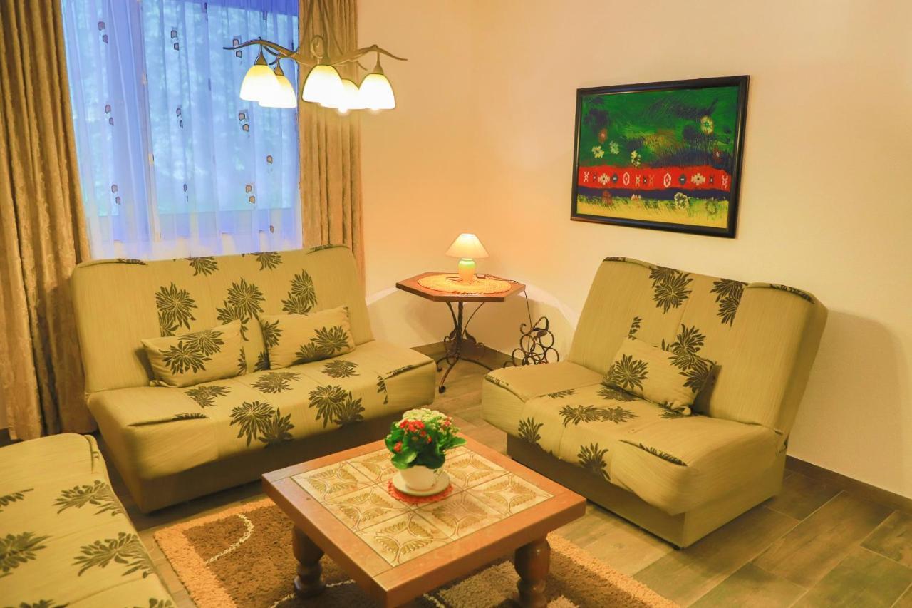 Apartments Oeneus Racic Εξωτερικό φωτογραφία