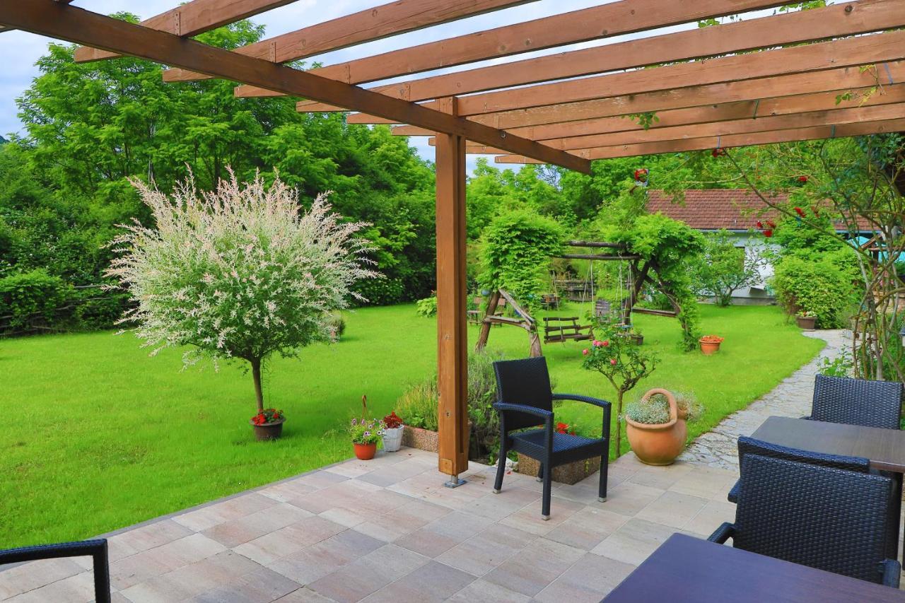 Apartments Oeneus Racic Εξωτερικό φωτογραφία